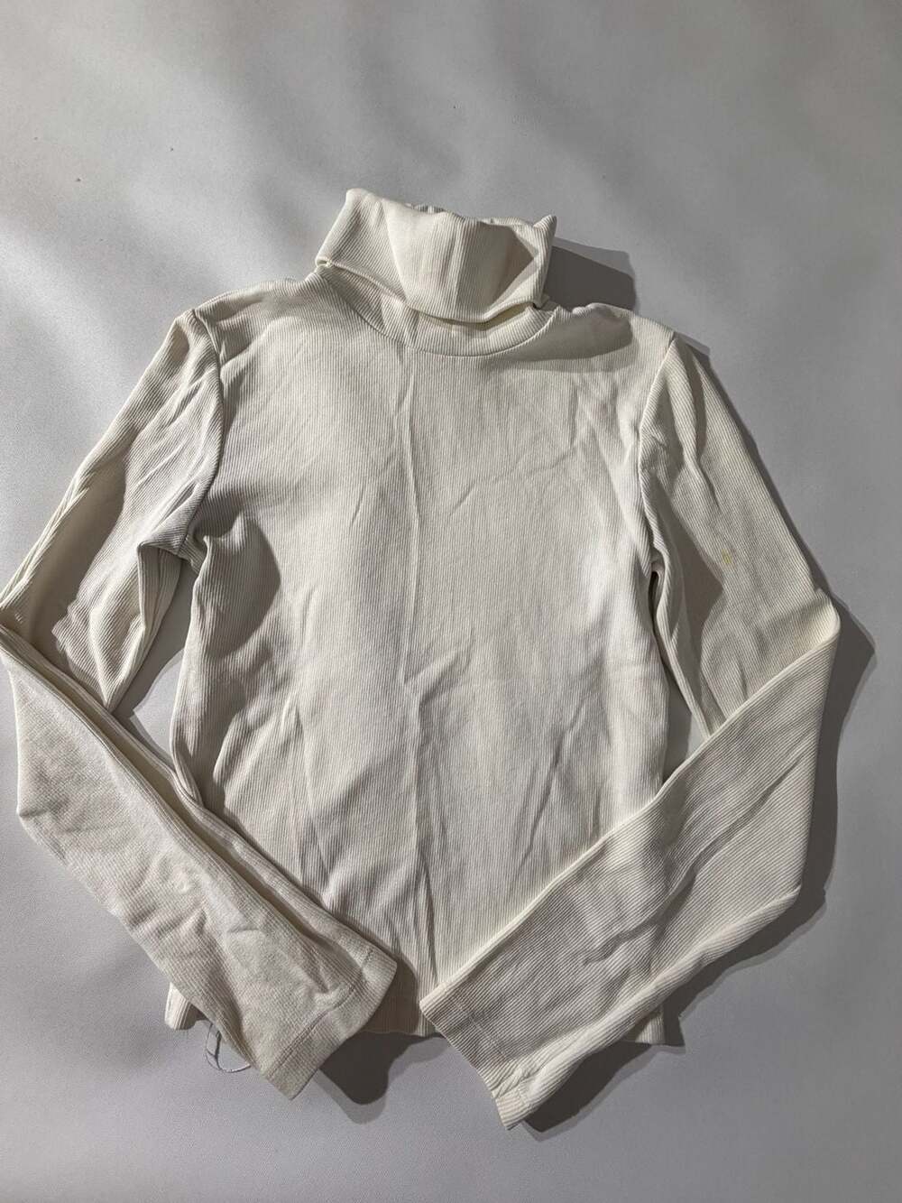 Zara M White Ribbed Turtleneck Long Sleeve Fitted Crop Top Minimalist